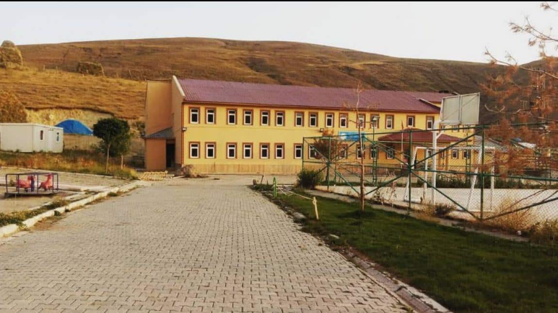 Osmanlı Ortaokulu Fotoğrafı
